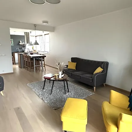 A Cozy Retreat - Sauna & Garden - 3bdr *