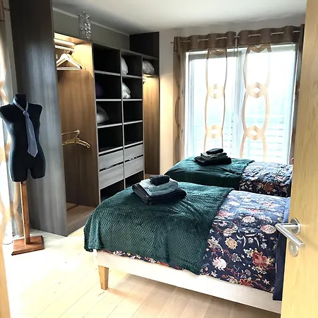 A Cozy Retreat - Sauna & Garden - 3bdr *